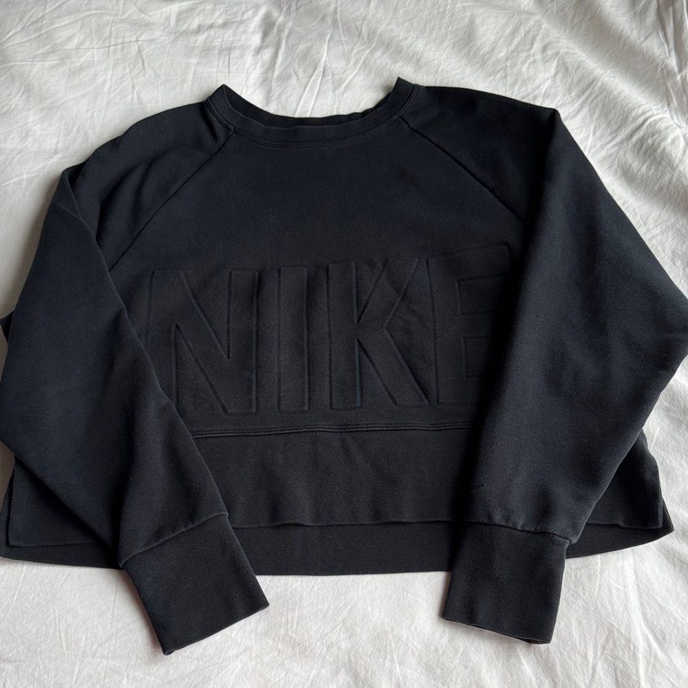 Nike Women's Black Embossed Logo Sweatshirt